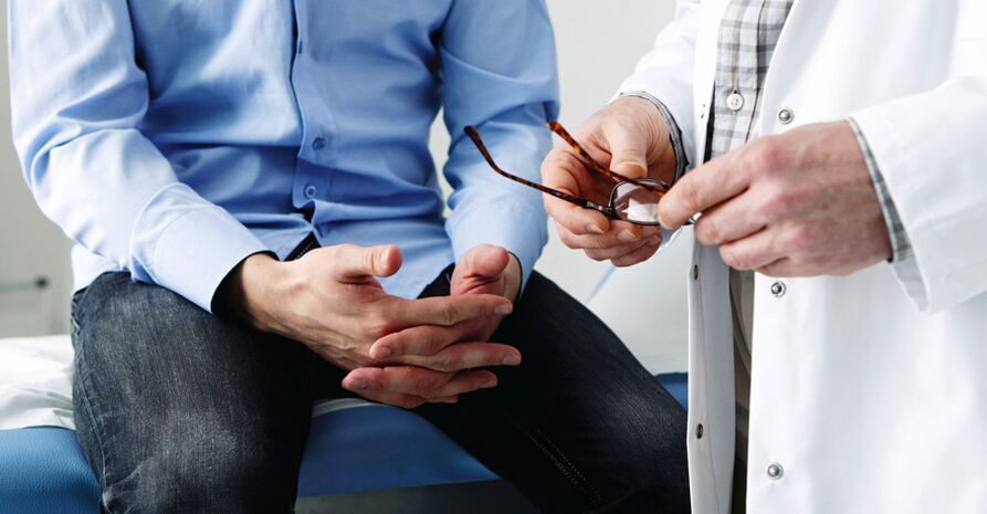 a patient with prostatitis during a doctor's appointment